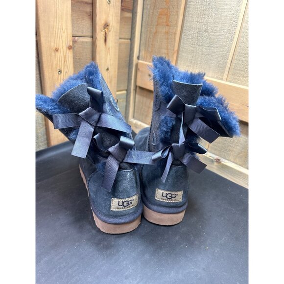 UGG Womens Mini Bailey Bow II Boots Size 7 Navy Blue Suede Shearling Warm Winter - Picture 4 of 9